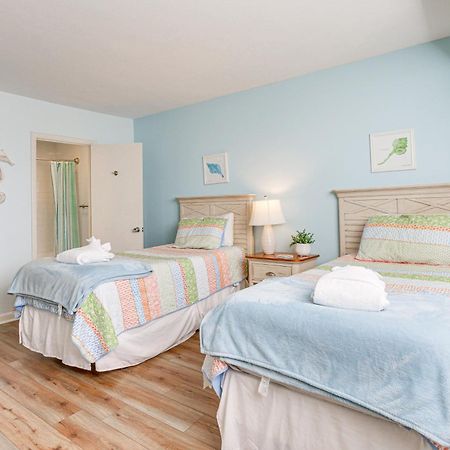 Hilton Head Condo Walk To Coligny Beach And Plaza! Hilton Head Island Exterior photo